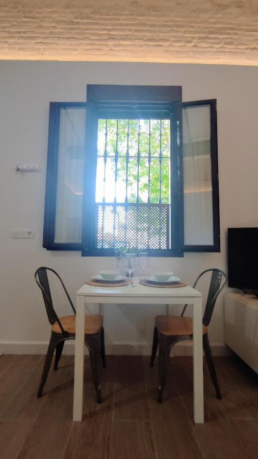 Miraflores 58 Apt - Private Parking Opt Sevilla Exterior foto